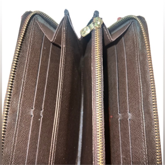 Louis Vuitton Damier Ebene Zip Around Wallet - Picture 8 of 9